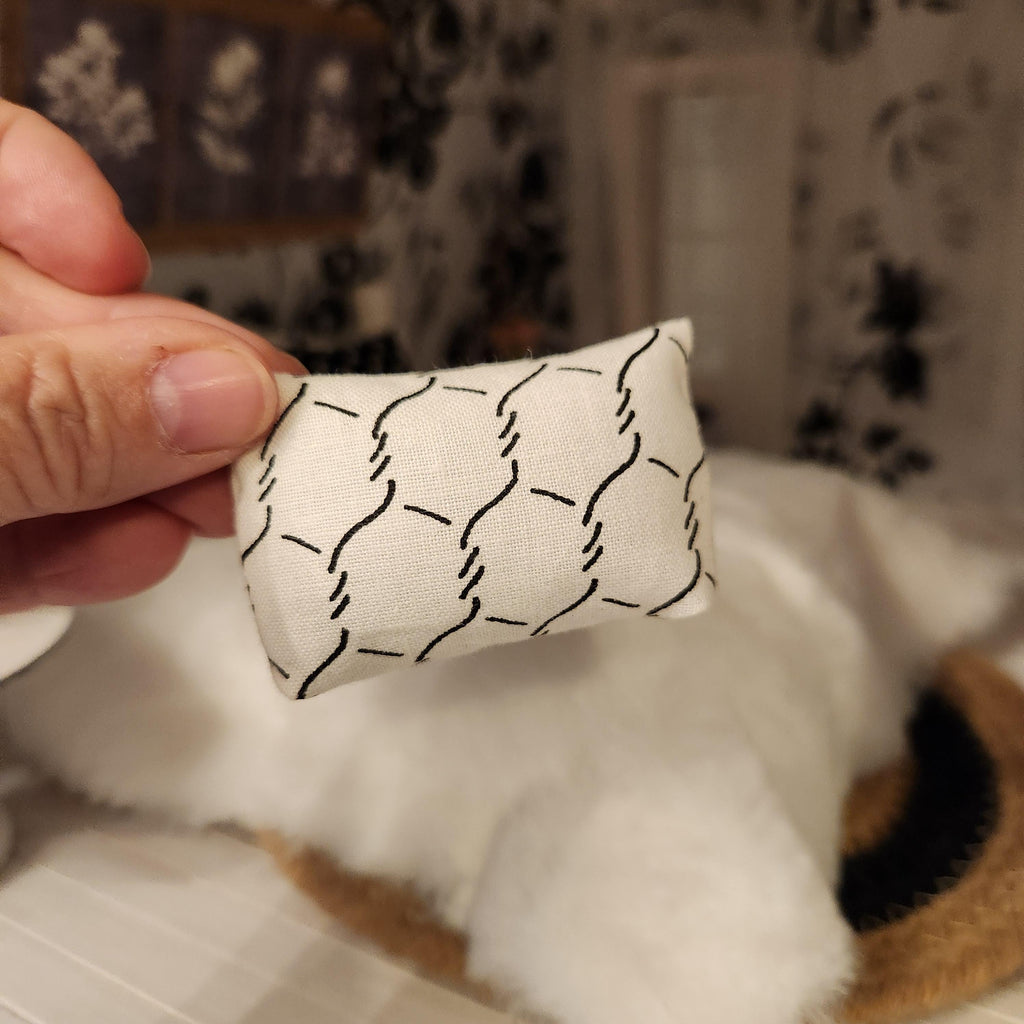 Dollhouse Miniatures Accent Pillow, WHITE AND BLACK, dollhouse decorations, miniature pillows, 1:12 scale