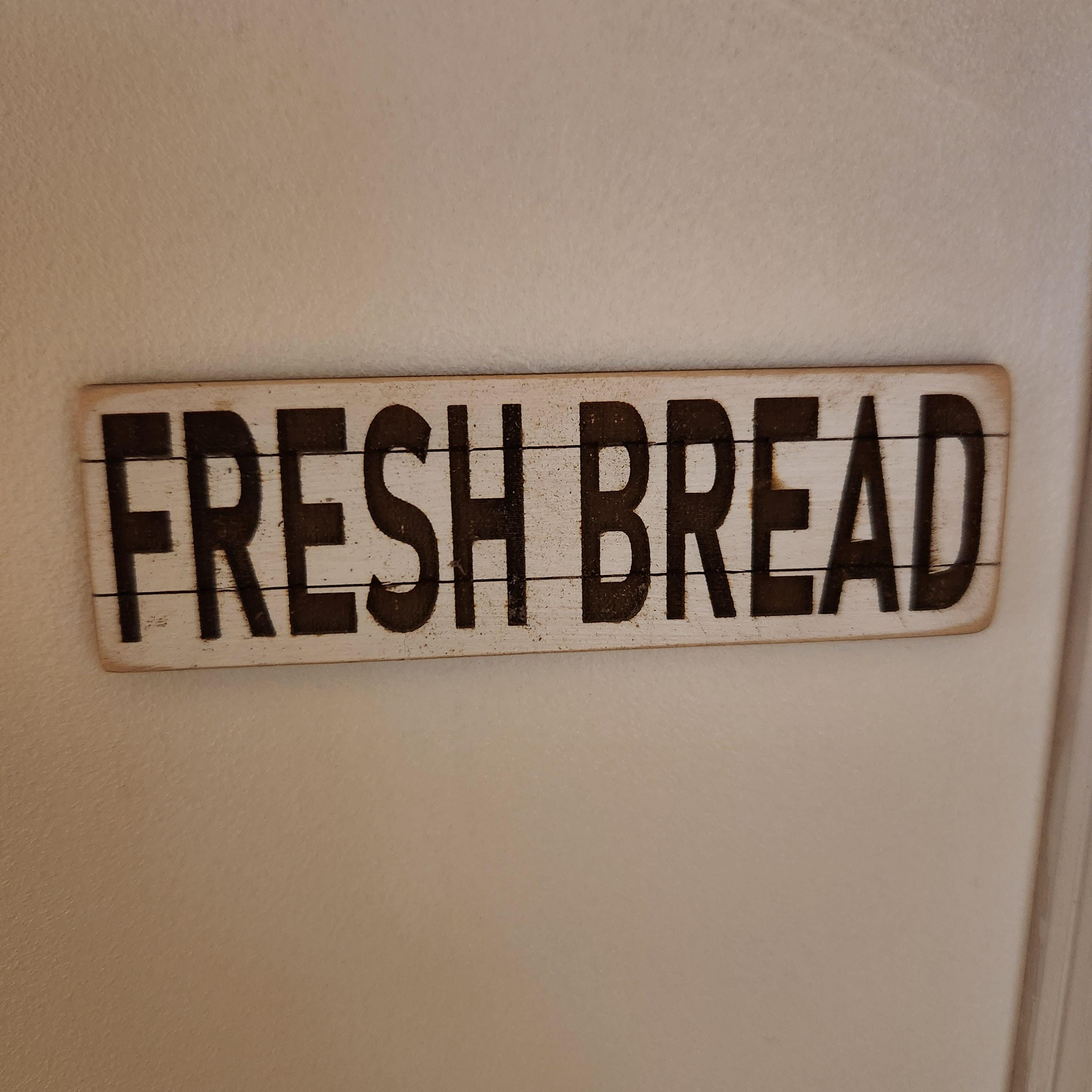1:12 Scale Miniature "FRESH BREAD" Wood Sign – Engraved Bakery Decor