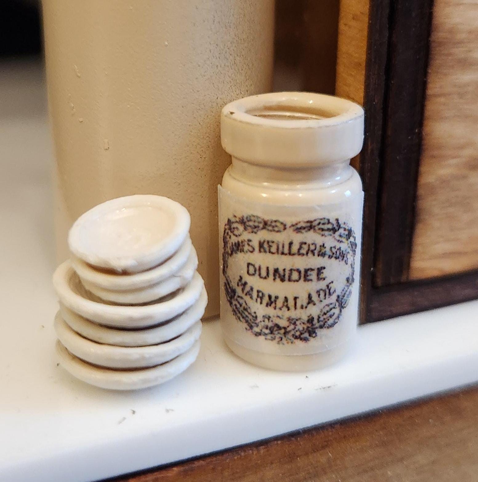 1:12 Scale Miniature Vintage Advertising Jars – Marmalade, Cream, & French Bistro Labels