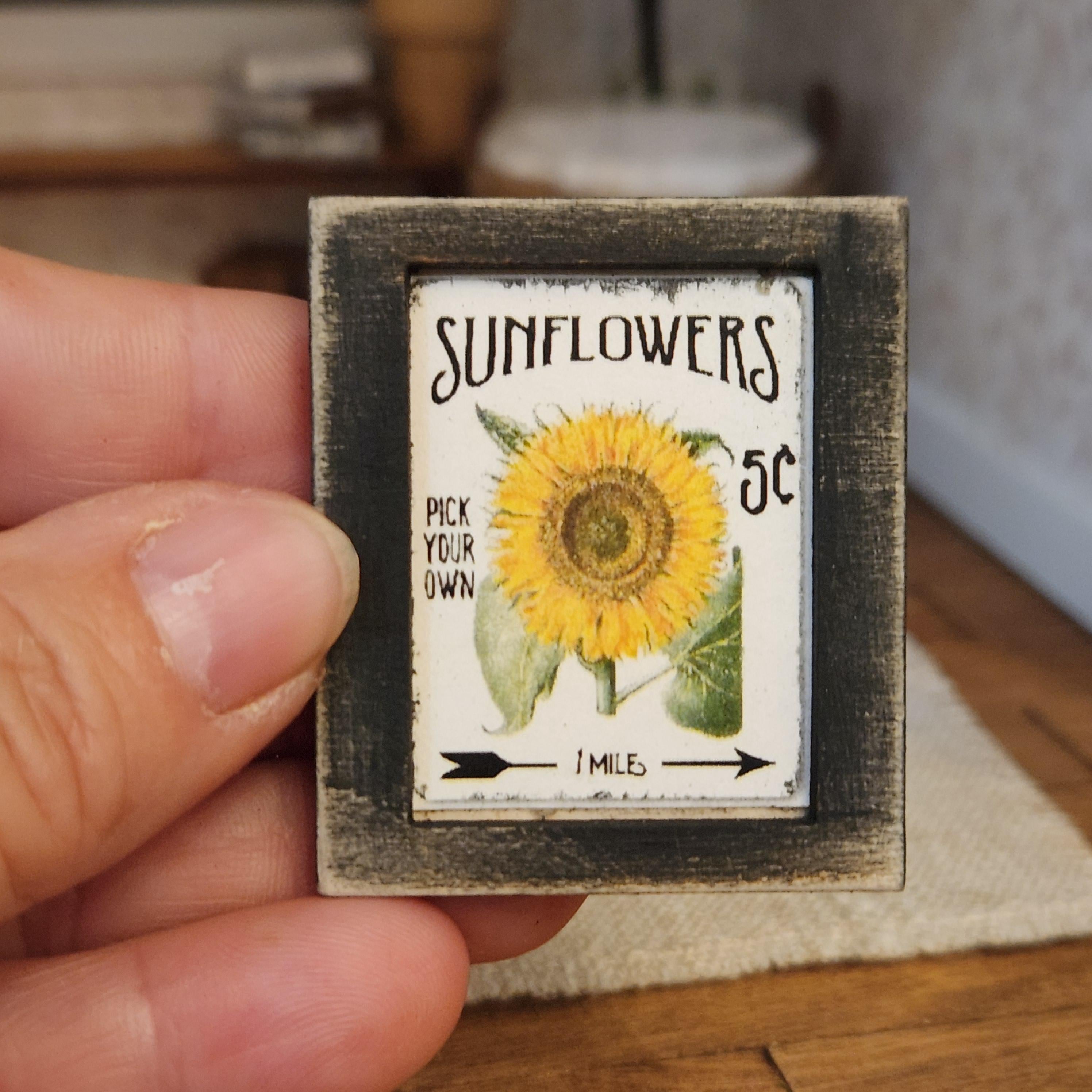 Dollhouse Miniatures Sunflower Sign, 1:12 Scale, Farmhouse Decor