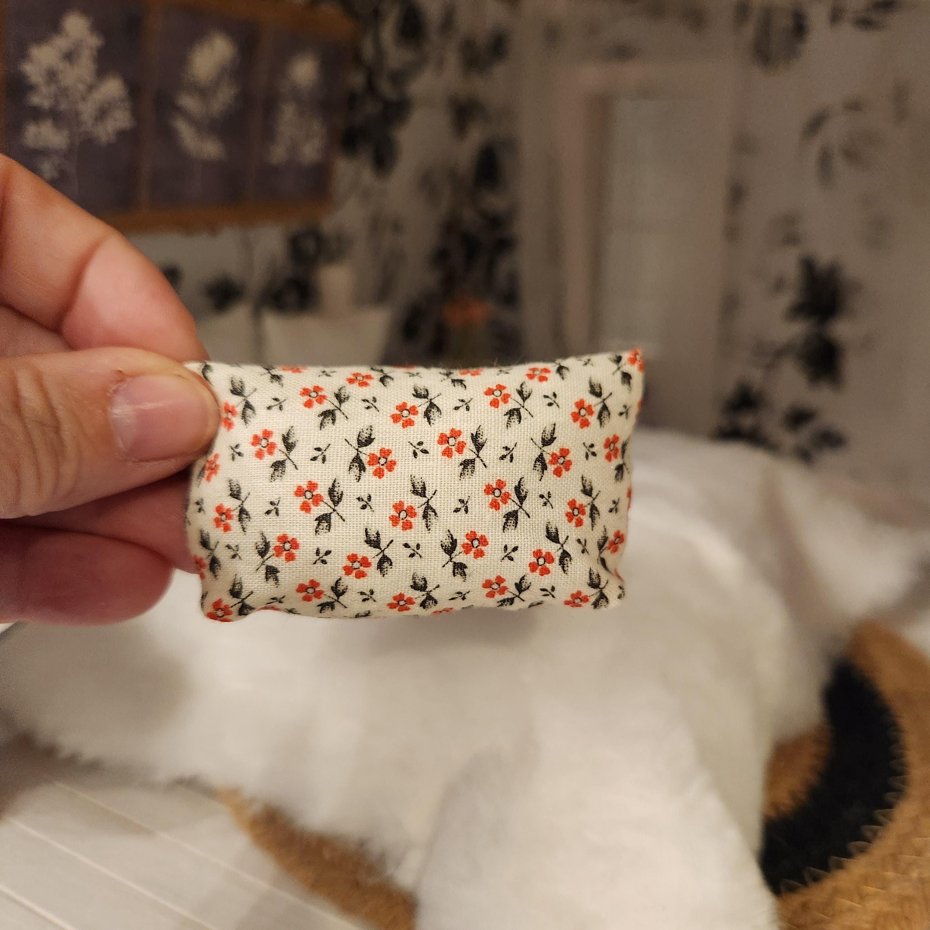 Dollhouse Miniatures Accent Pillow, RED BLACK FLORAL, dollhouse decorations, miniature pillows, 1:12 scale