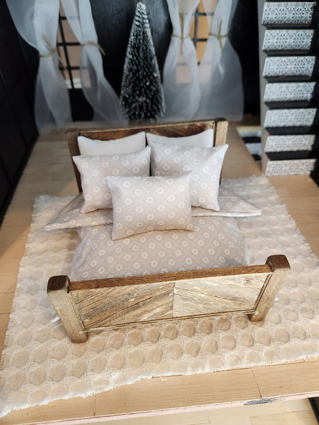 Dollhouse Miniature Accent Pillow, Gray & White Floral, 1:12 Scale