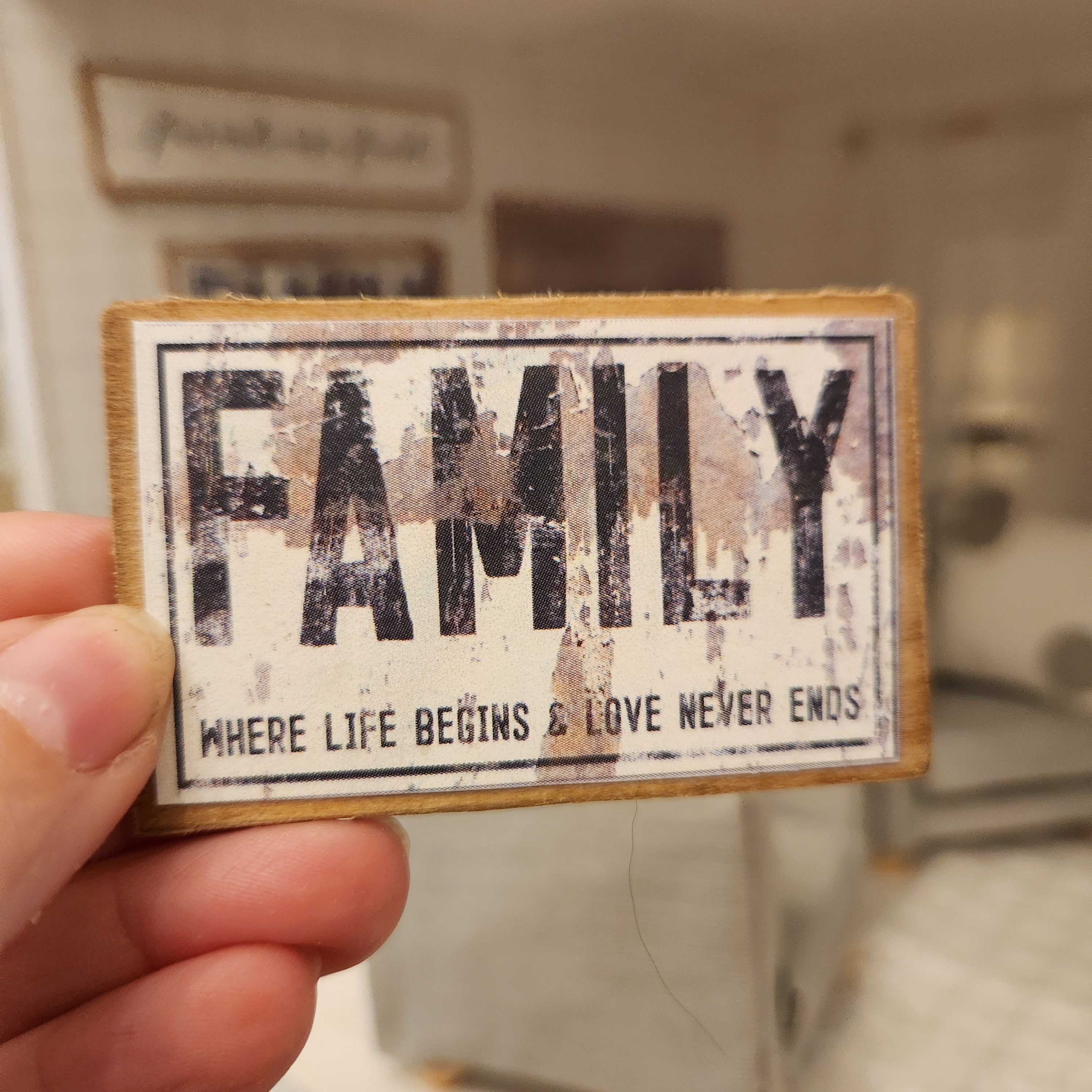 Miniature "FAMILY" Wood Sign – 1:12 Scale Farmhouse Decor