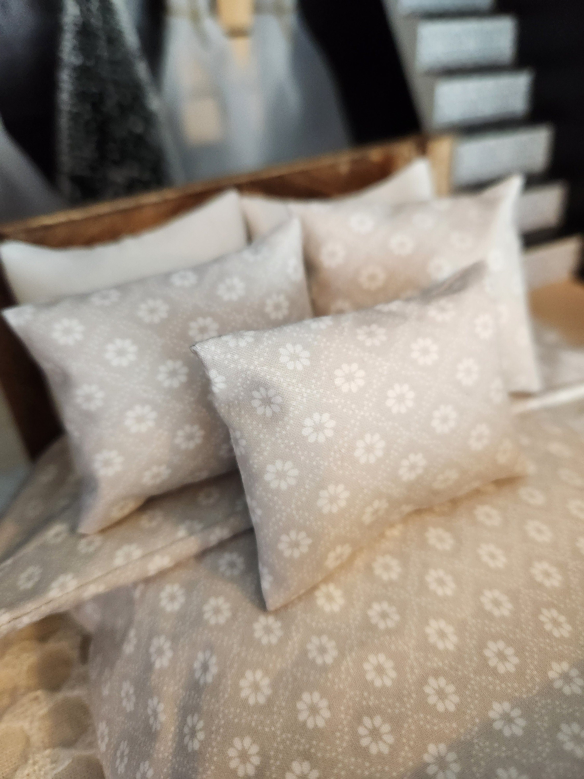 Dollhouse Miniature Accent Pillow, Gray & White Floral, 1:12 Scale