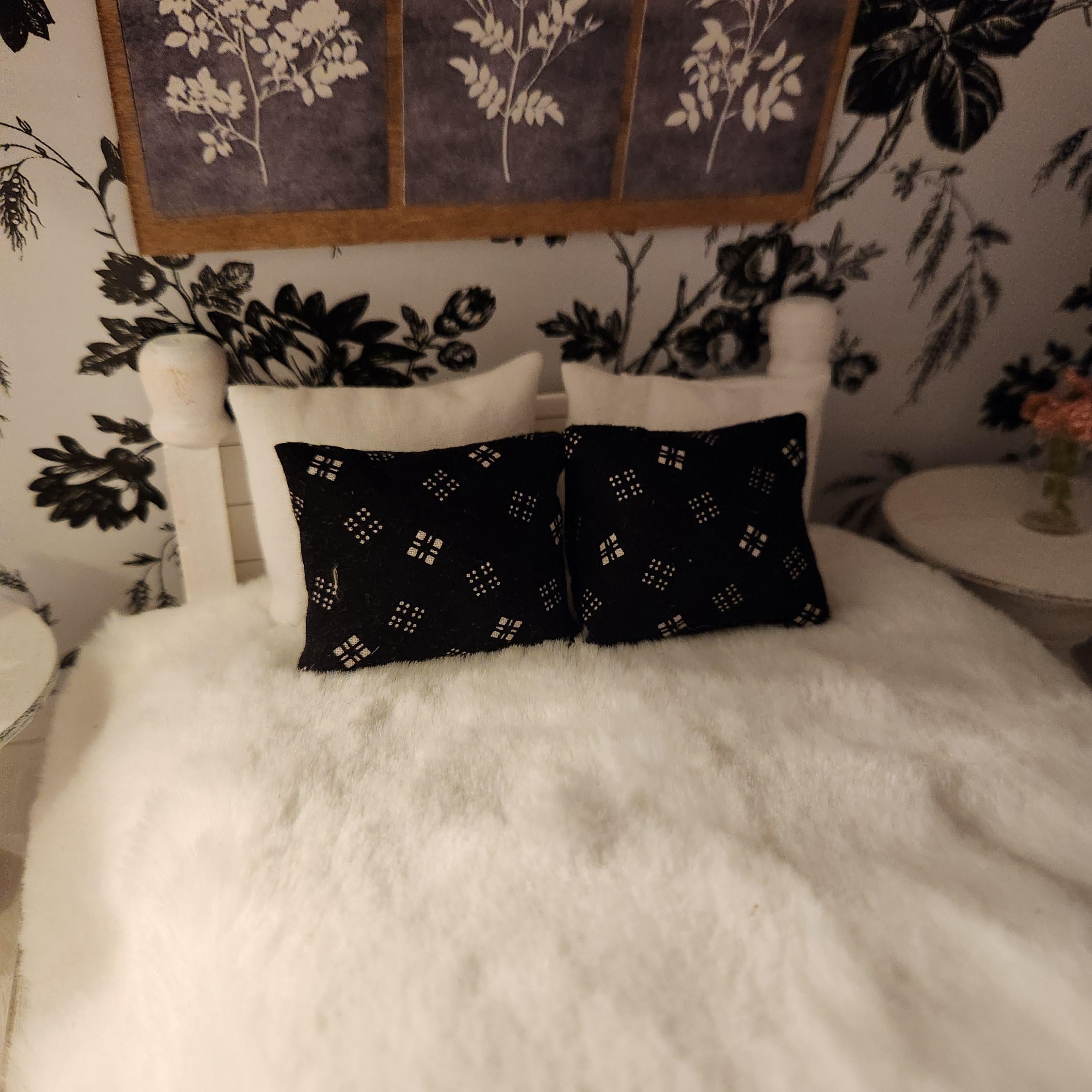 Dollhouse Miniatures Accent Pillow, BLACK WHITE, dollhouse decorations, miniature pillows, 1:12 scale