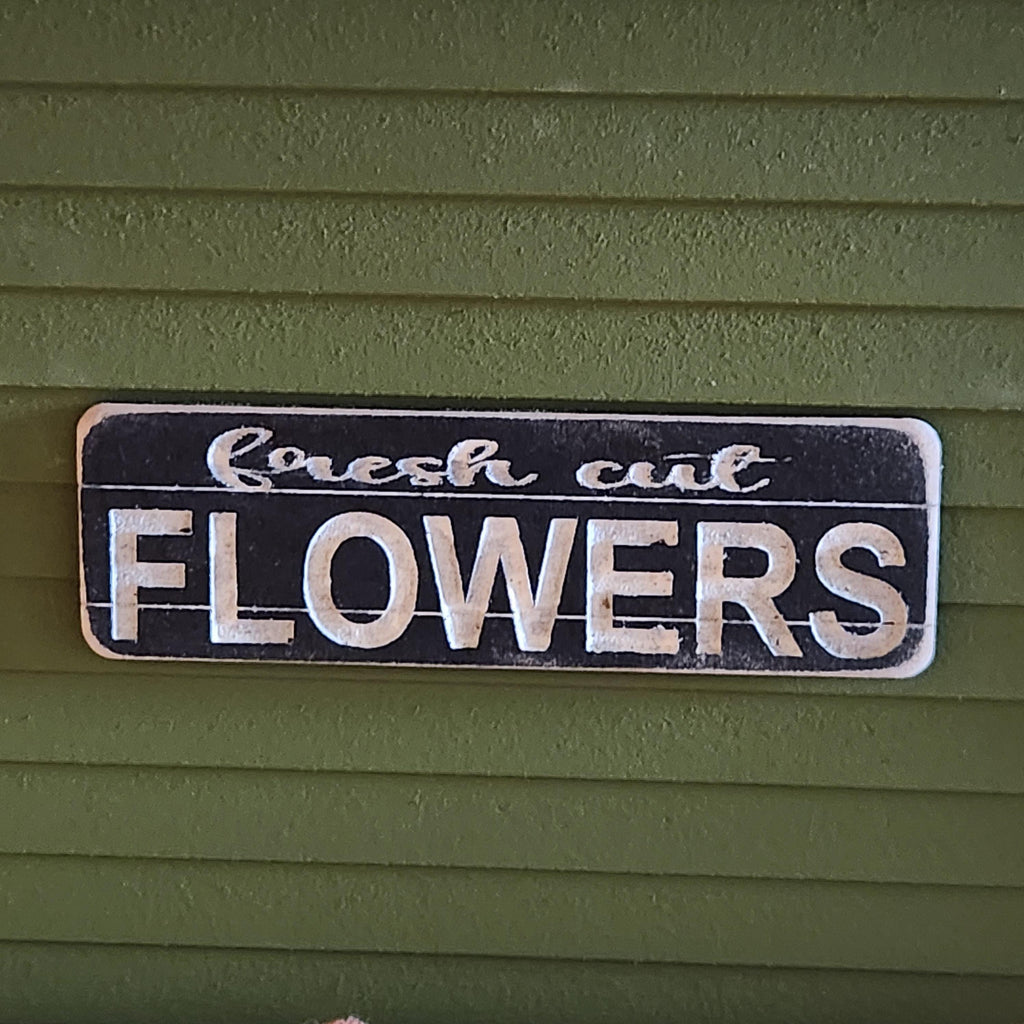 Dollhouse Miniatures sign, FRESH CUT FLOWERS, home decor, miniature sign, dollhouse accents, 1:12 scale, wall decor