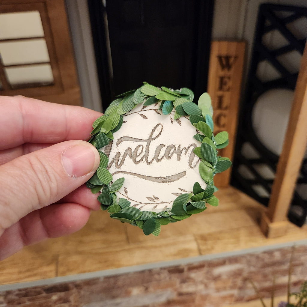 Dollhouse Miniature Welcome Wreath, 1:12 Scale Sign