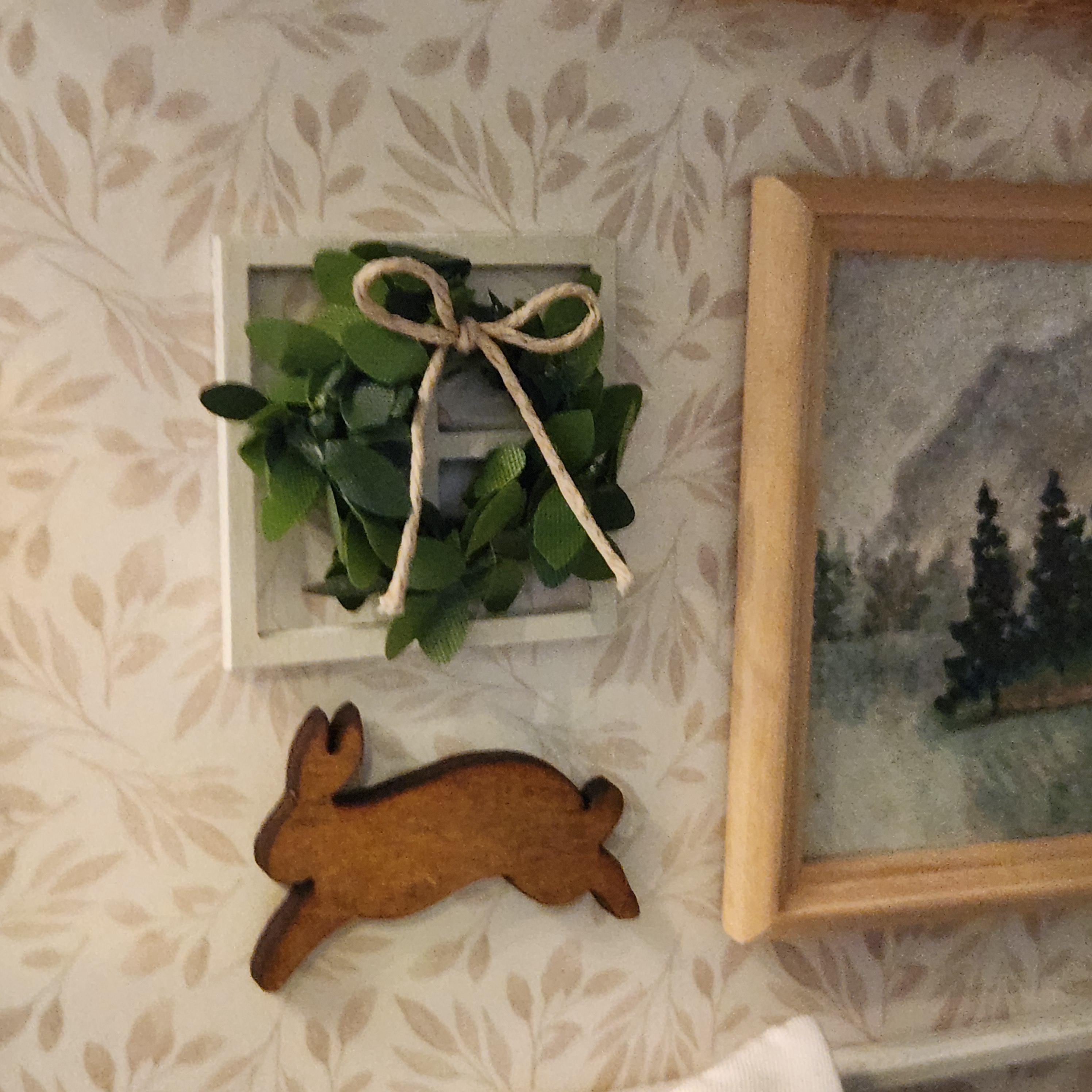 1:12 Scale Miniature Window Pane Wall Decor with Wreath