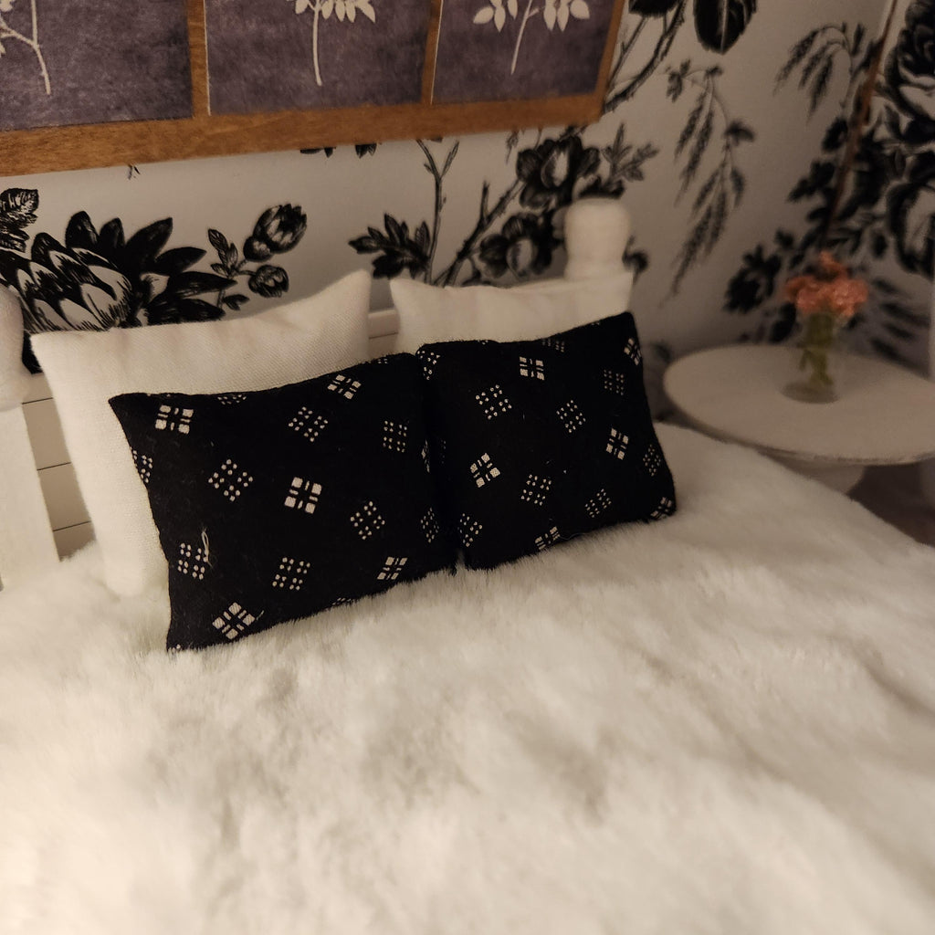 Dollhouse Miniatures Accent Pillow, BLACK WHITE, dollhouse decorations, miniature pillows, 1:12 scale
