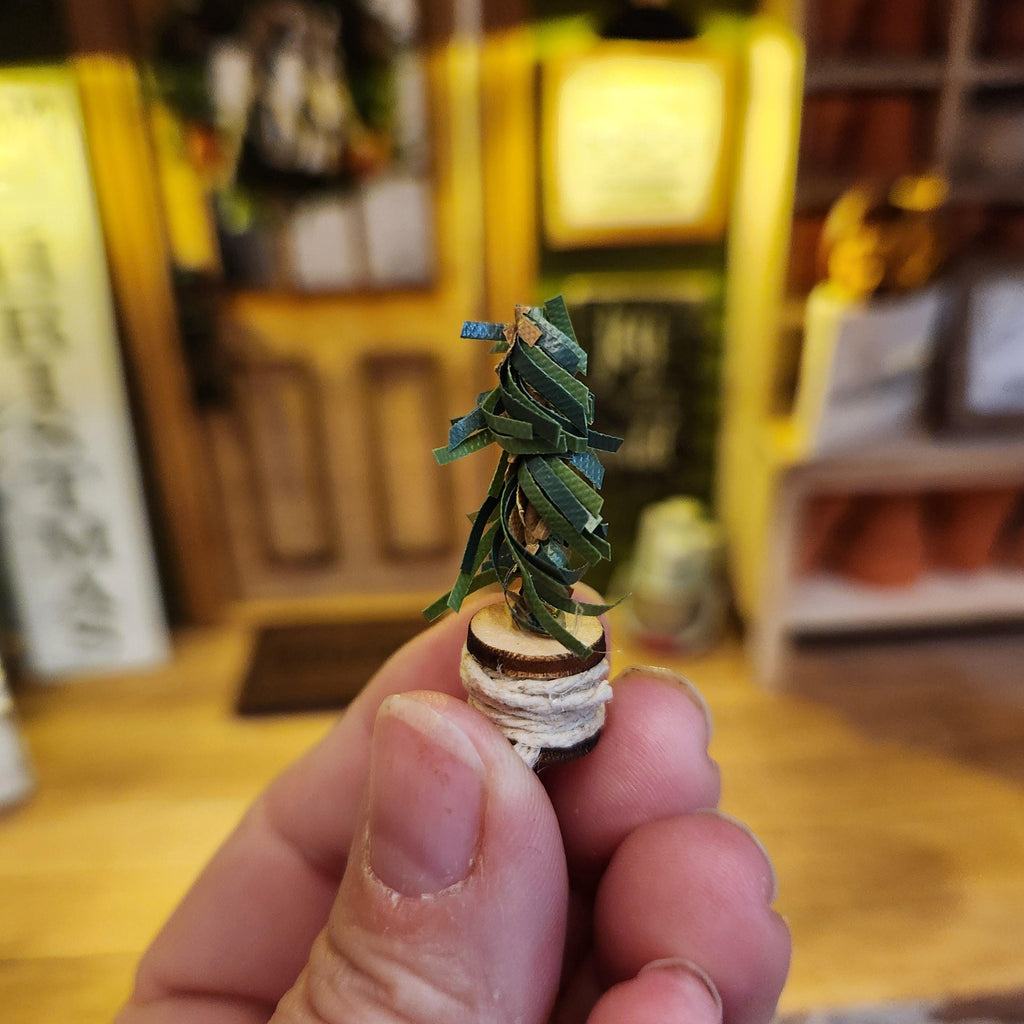 1:12 Scale Miniature Rustic Spool Tree – Primitive Holiday Decor
