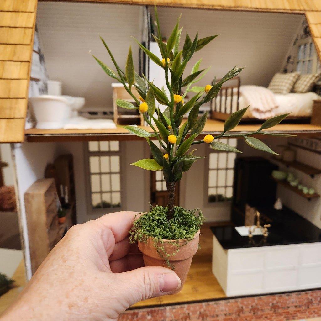 1:12 Scale Miniature Potted Fruit Tree – Lemon or Orange Topiary